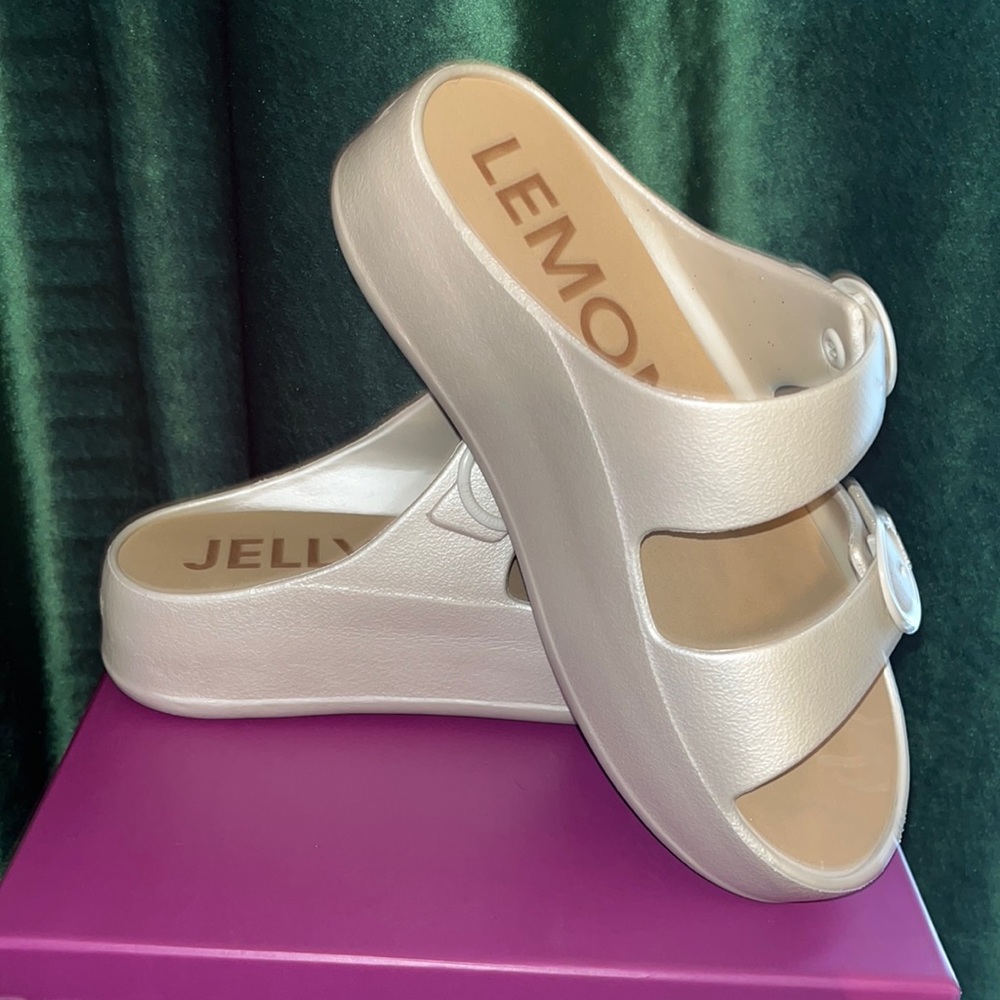 Lemon Jelly Platform Slides
